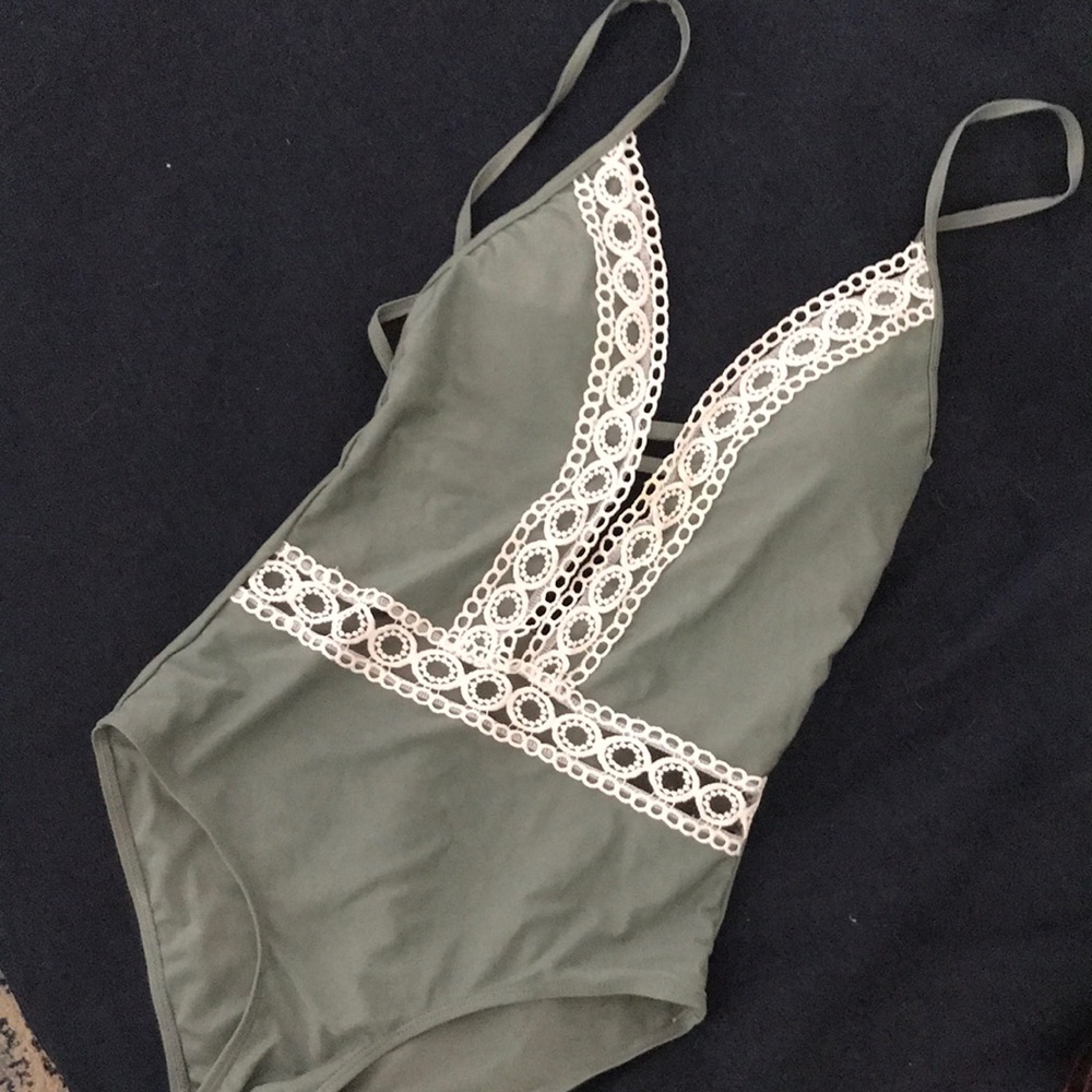 One piece swimsuit
